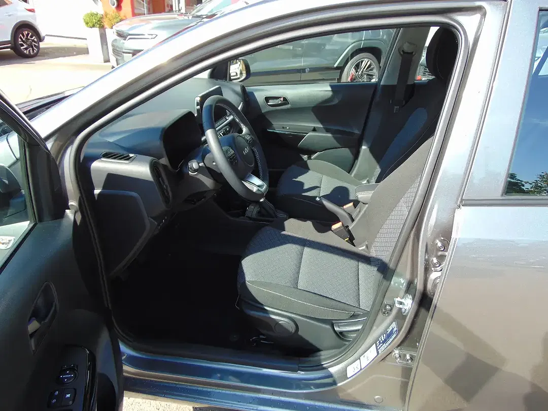 Kia Picanto - Thumbnail 7