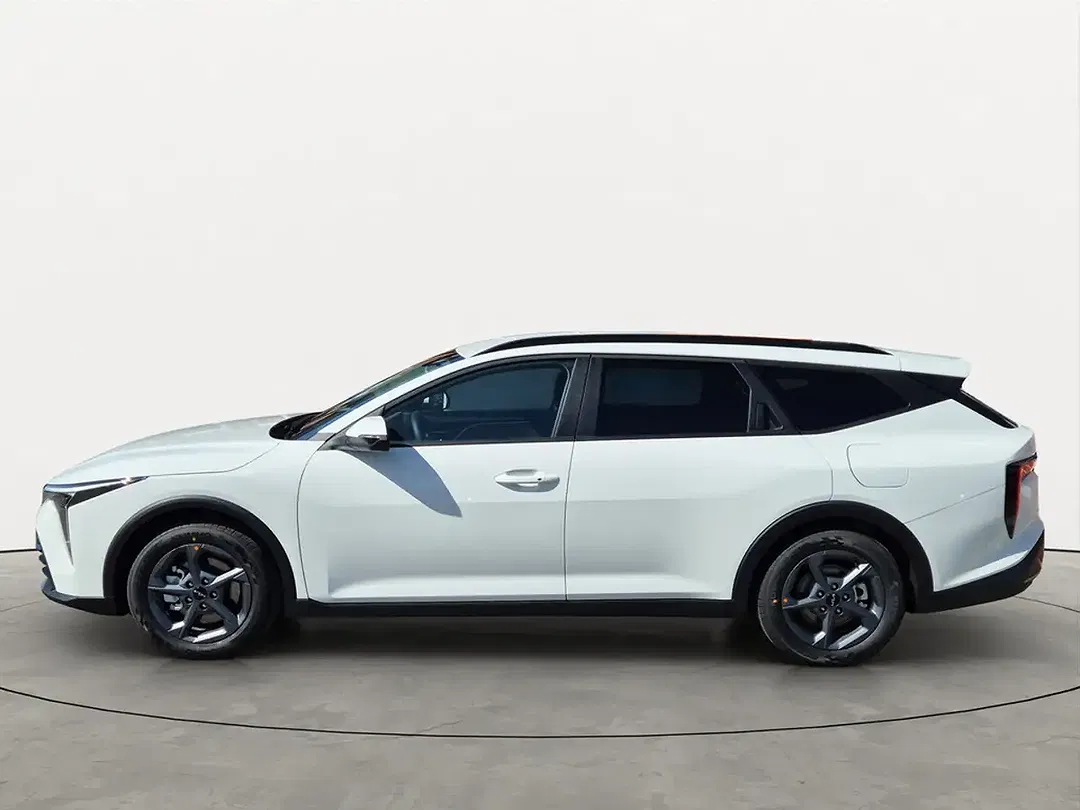 Kia K4 - Thumbnail 3