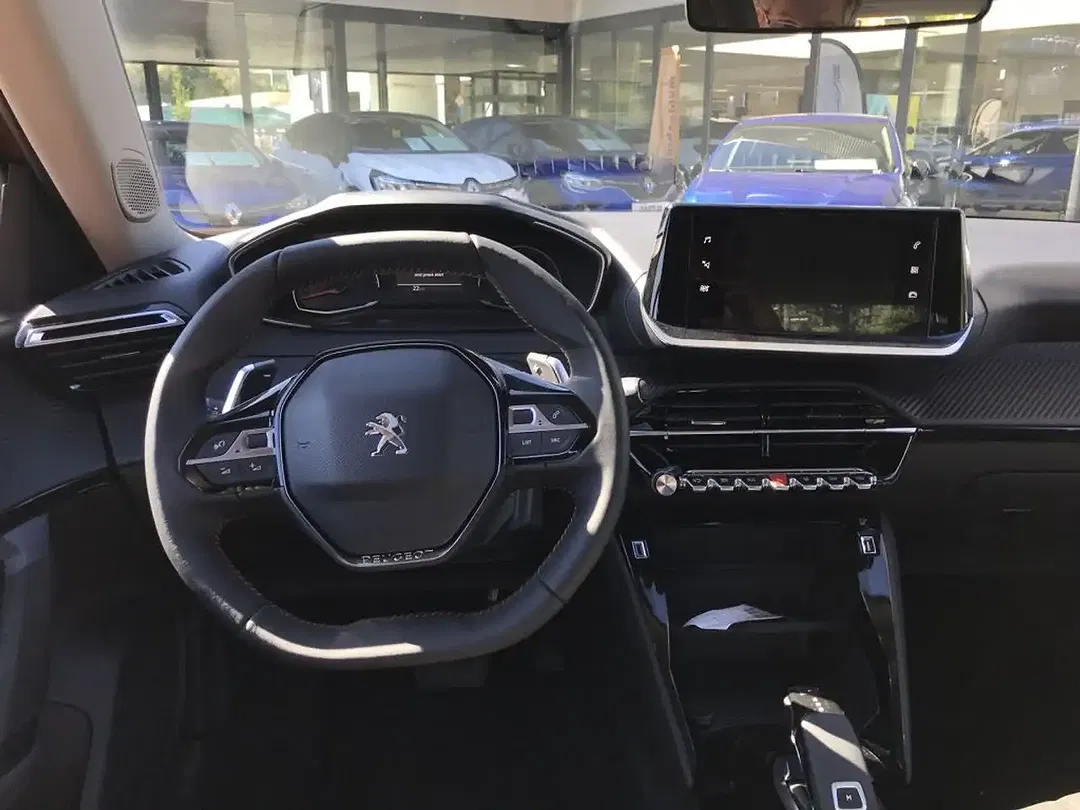 Peugeot 2008 - Thumbnail 13