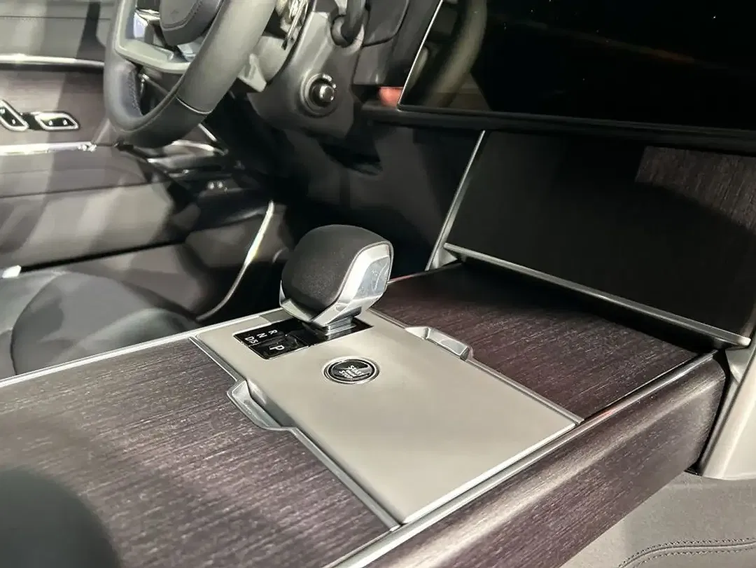 Land Rover Range Rover - Thumbnail 15