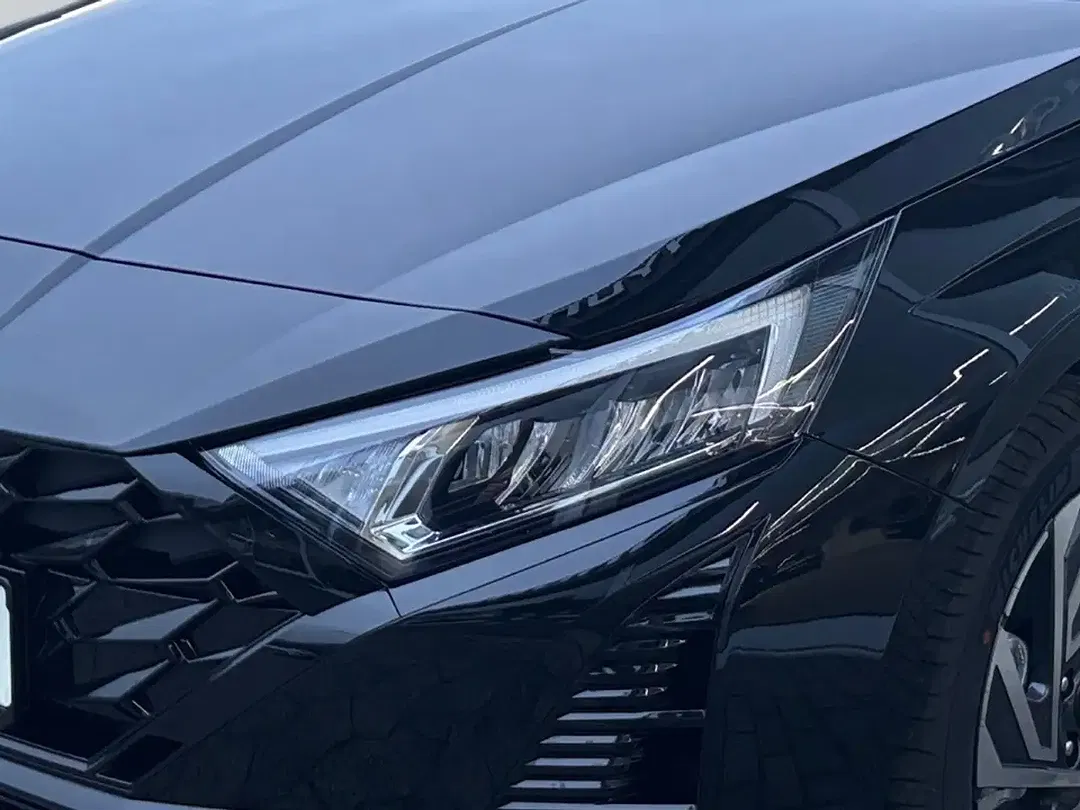 Hyundai i20 - Thumbnail 6