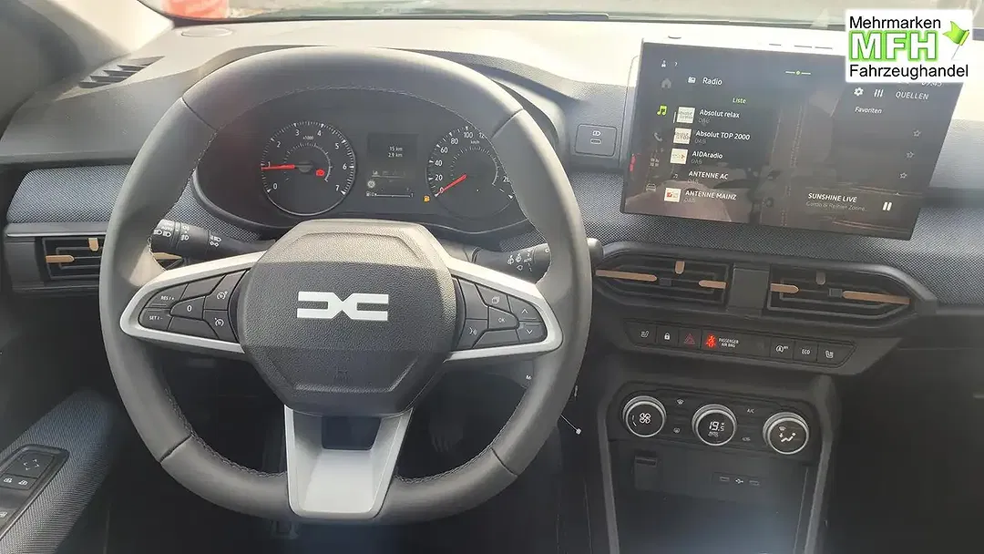 Dacia Sandero - Thumbnail 14