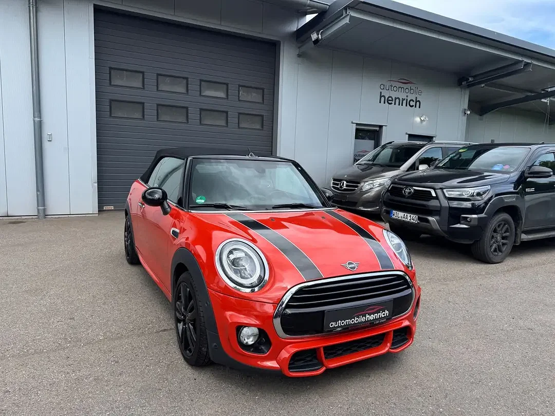 MINI Cooper Cabrio - Afbeelding 1