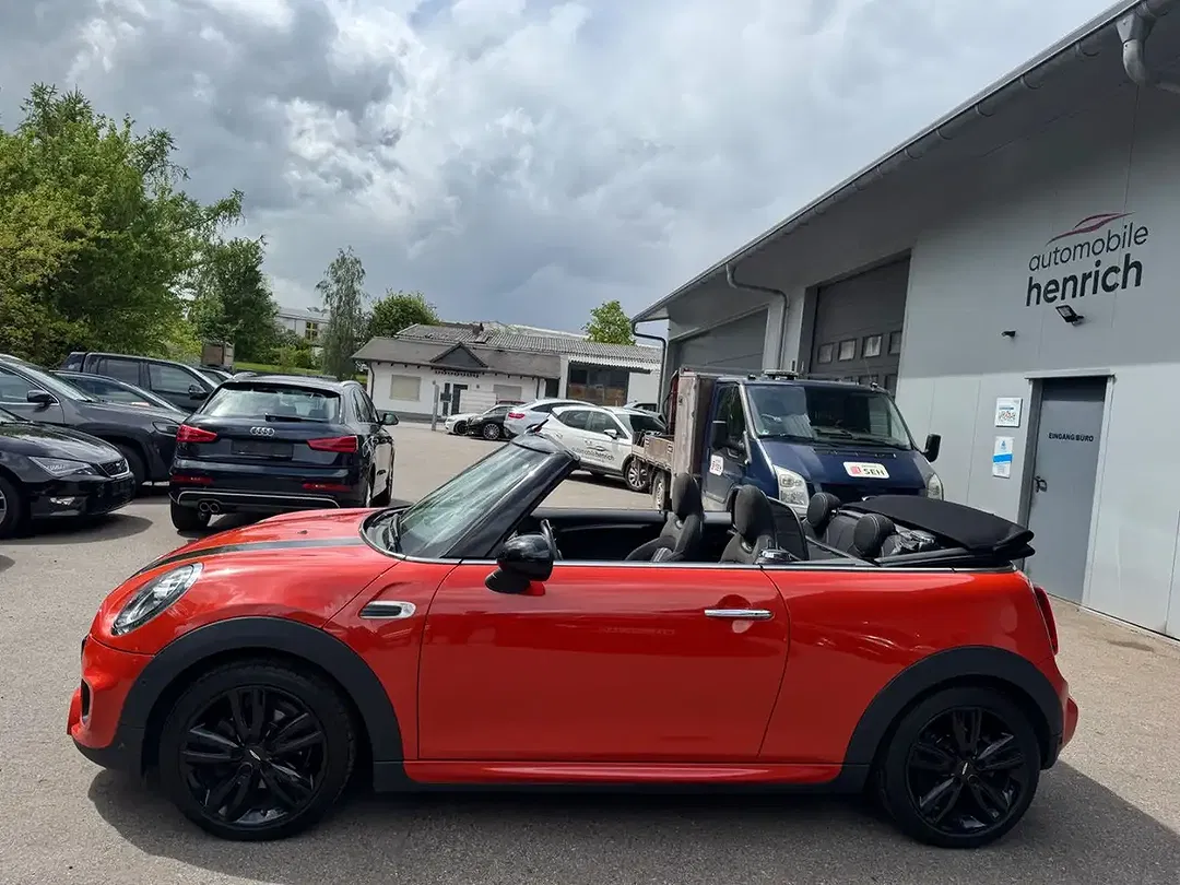 MINI Cooper Cabrio - Thumbnail 12