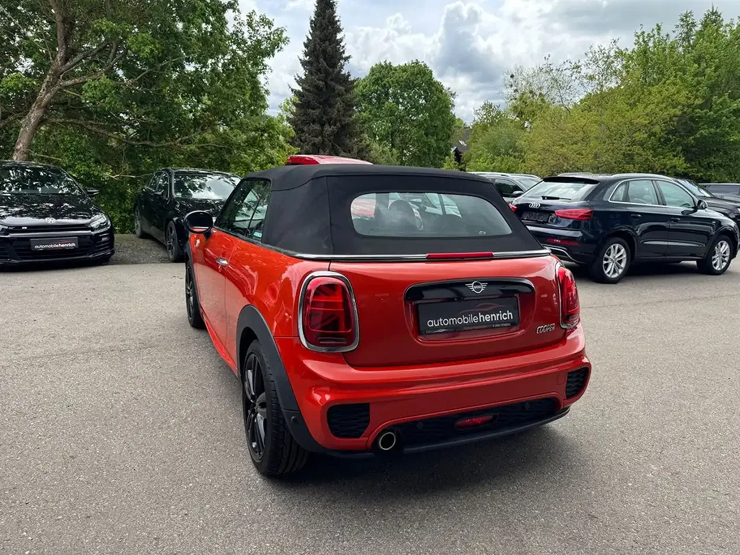 MINI Cooper Cabrio - Thumbnail 9