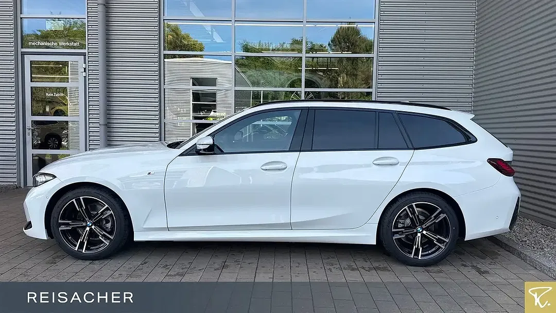 BMW 320 - Thumbnail 9