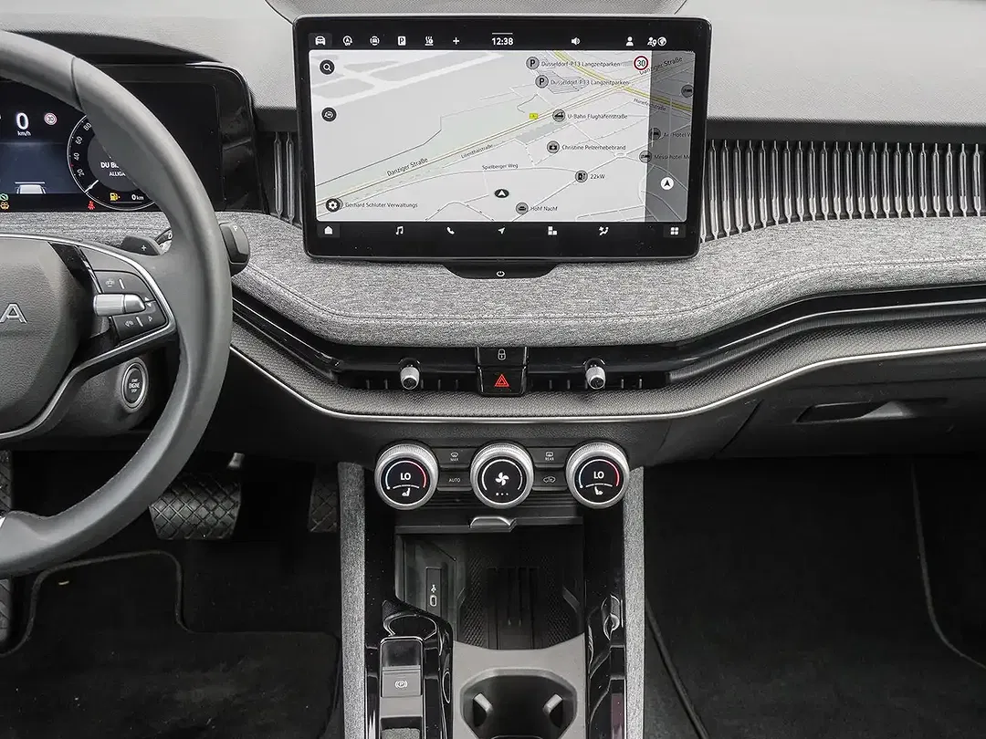 Skoda Superb - Thumbnail 12