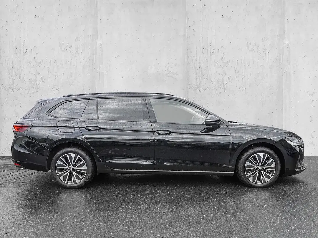 Skoda Superb - Thumbnail 5