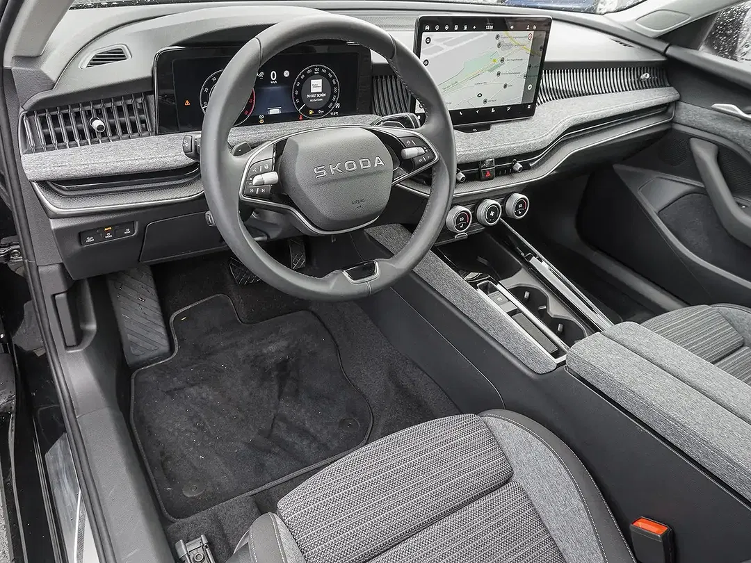 Skoda Superb - Thumbnail 9