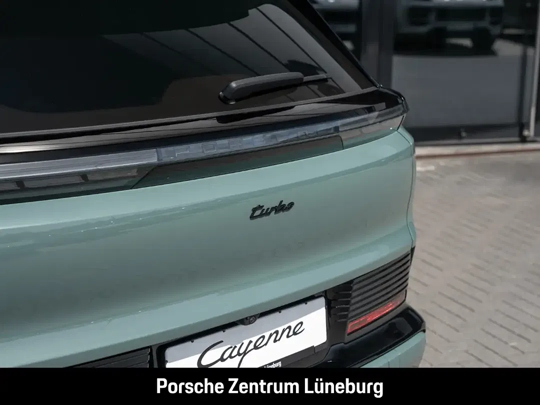 Porsche Cayenne - Thumbnail 19