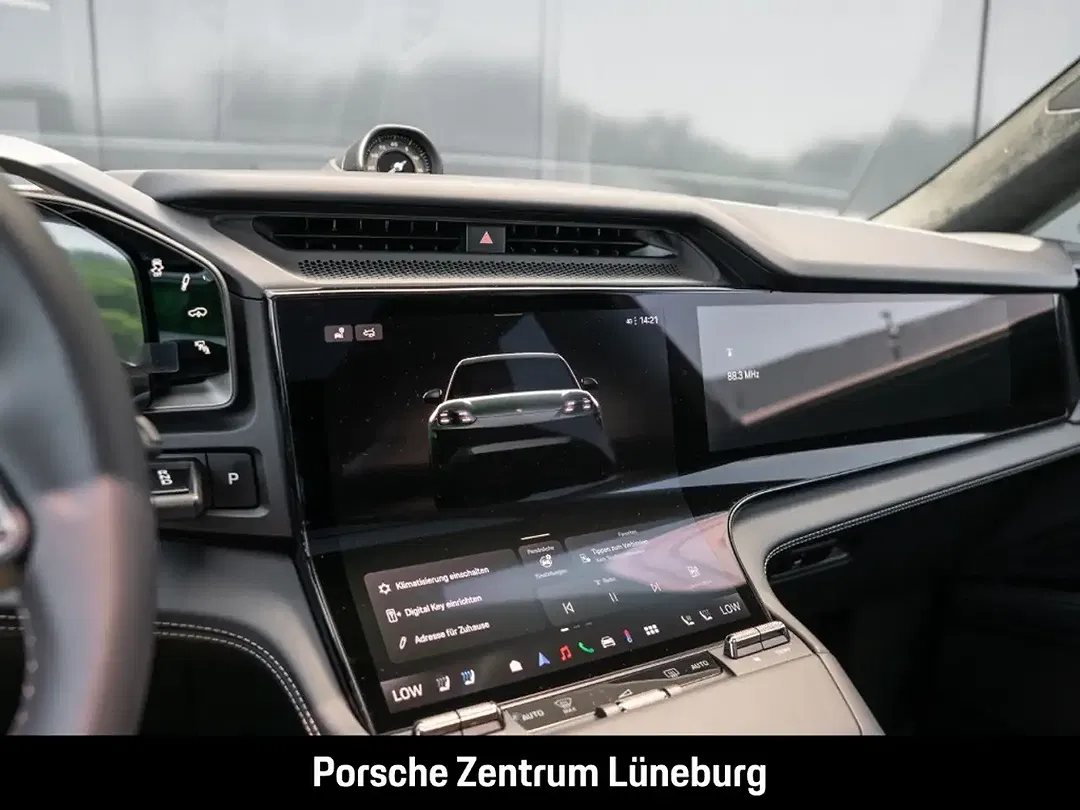 Porsche Cayenne - Thumbnail 33