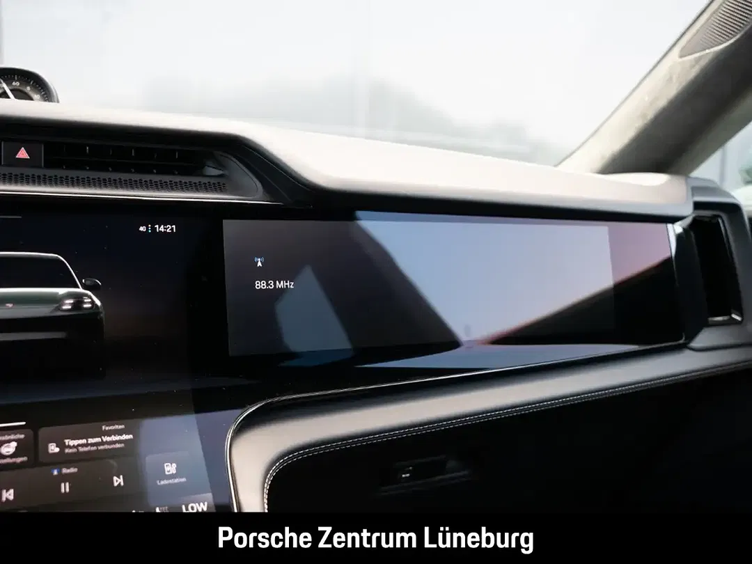 Porsche Cayenne - Thumbnail 35