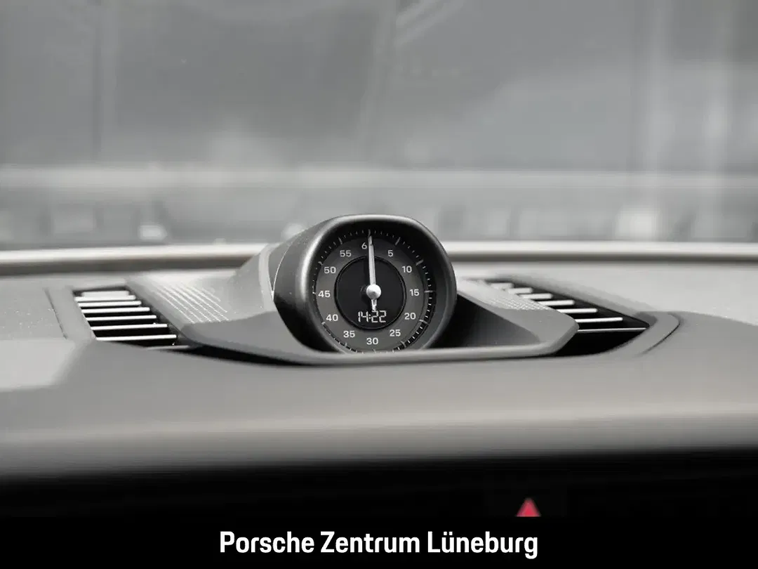 Porsche Cayenne - Thumbnail 36
