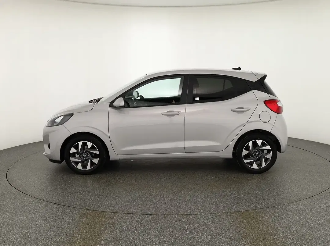 Hyundai i10 - Thumbnail 2