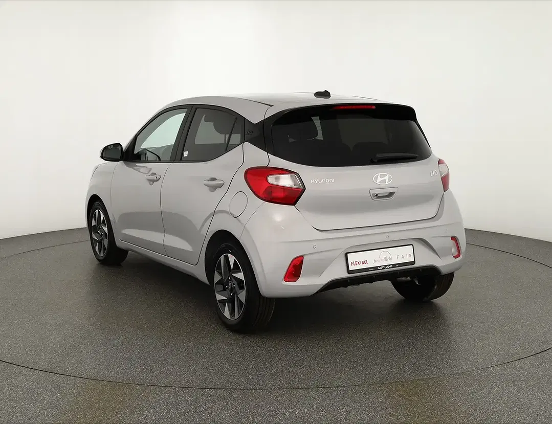 Hyundai i10 - Thumbnail 3