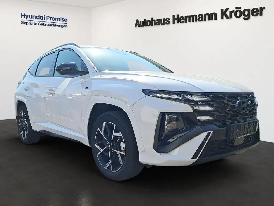 Hyundai TUCSON - Thumbnail 2
