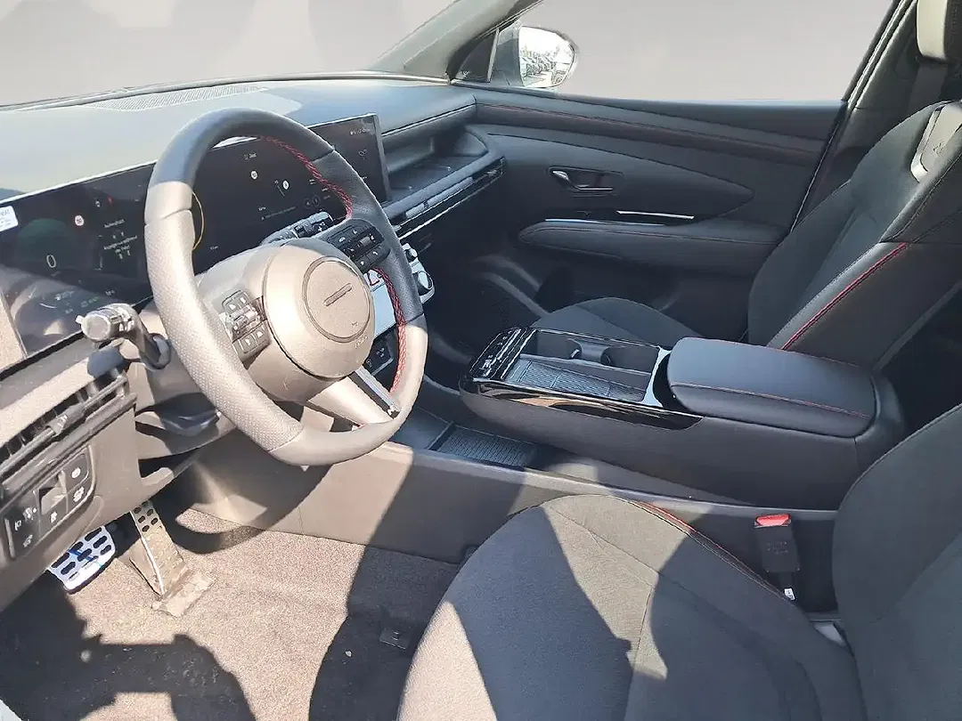 Hyundai TUCSON - Thumbnail 7