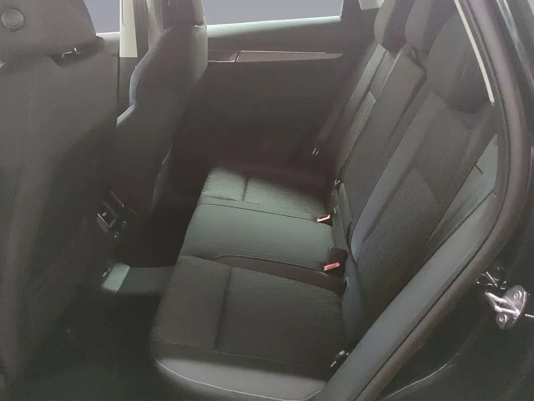 Skoda Karoq - Thumbnail 11