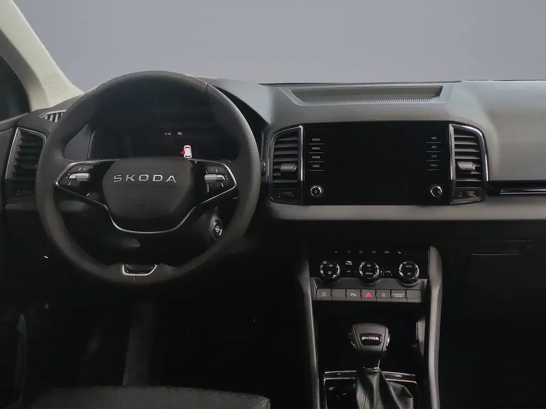 Skoda Karoq - Thumbnail 8