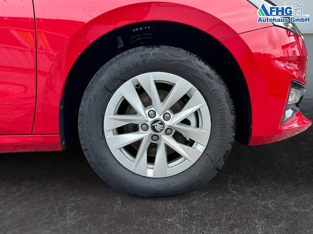 Skoda Fabia - Thumbnail 7