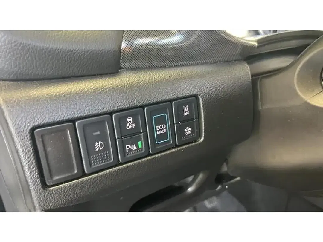 Suzuki Vitara - Thumbnail 9