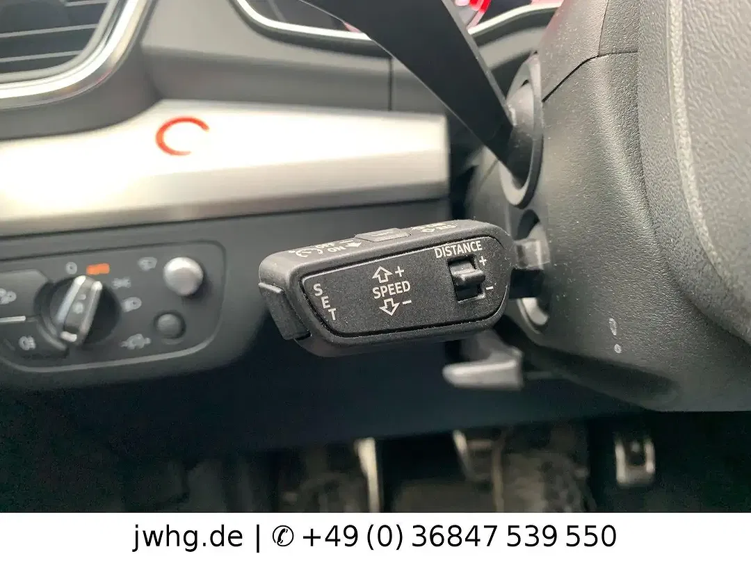 Audi SQ5 - Thumbnail 12