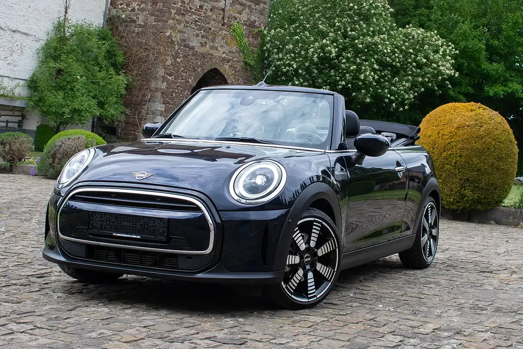 MINI One Cabrio - Thumbnail 12