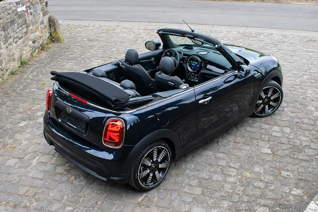 MINI One Cabrio - Thumbnail 14