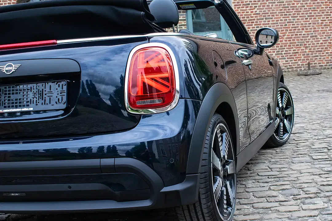 MINI One Cabrio - Thumbnail 5
