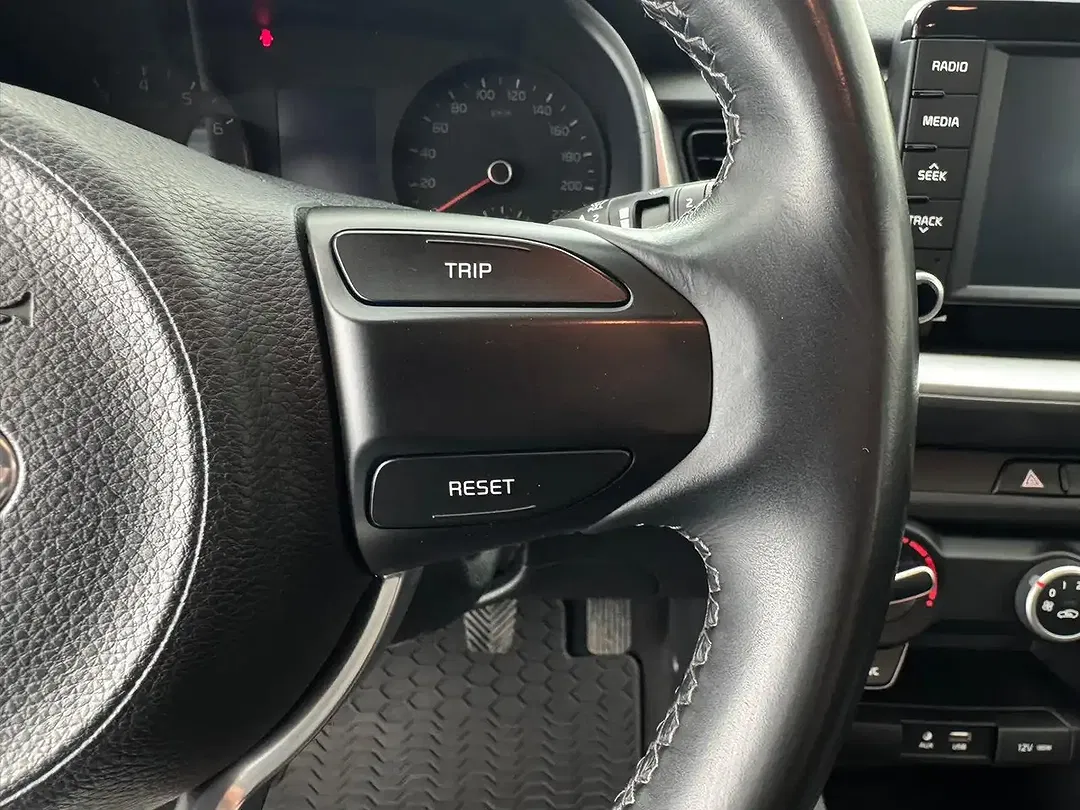 Kia Stonic - Thumbnail 14