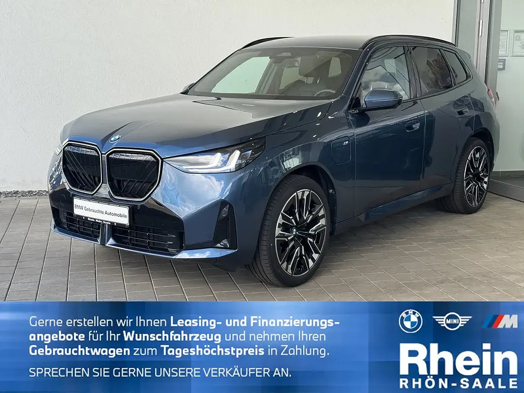 BMW X3 - Thumbnail 1