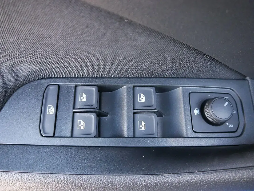Skoda Scala - Thumbnail 10