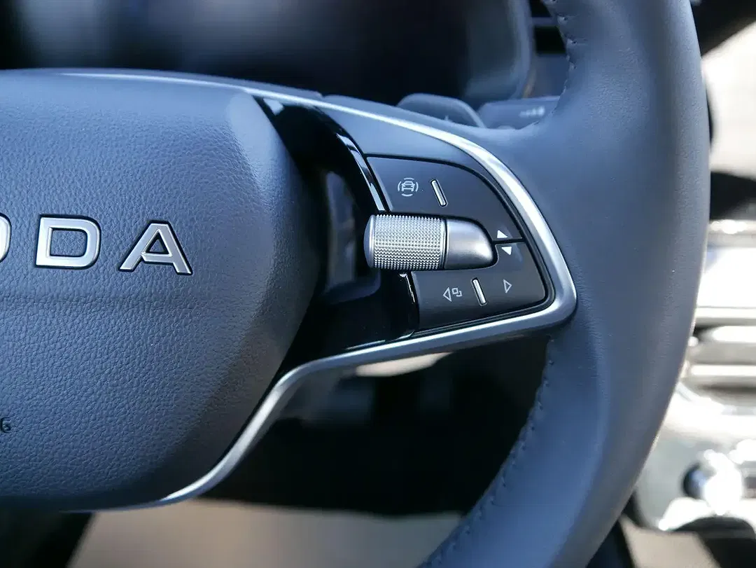 Skoda Scala - Thumbnail 14