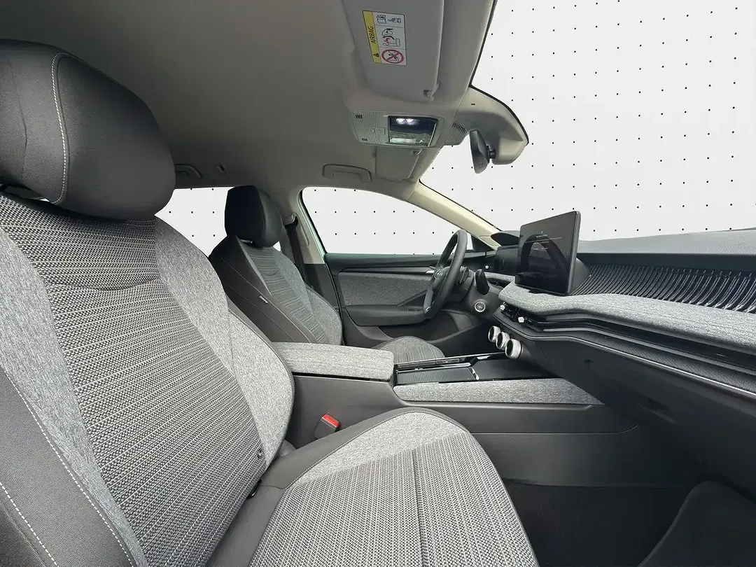 Skoda Superb - Thumbnail 5