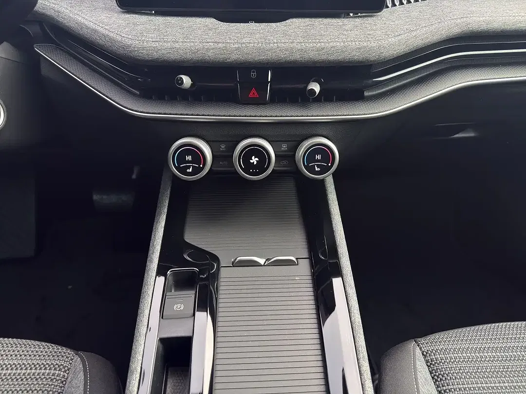 Skoda Superb - Thumbnail 8