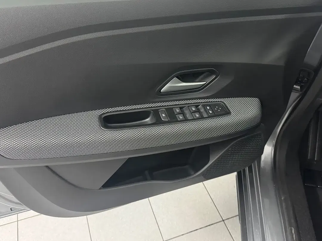 Dacia Sandero - Thumbnail 17