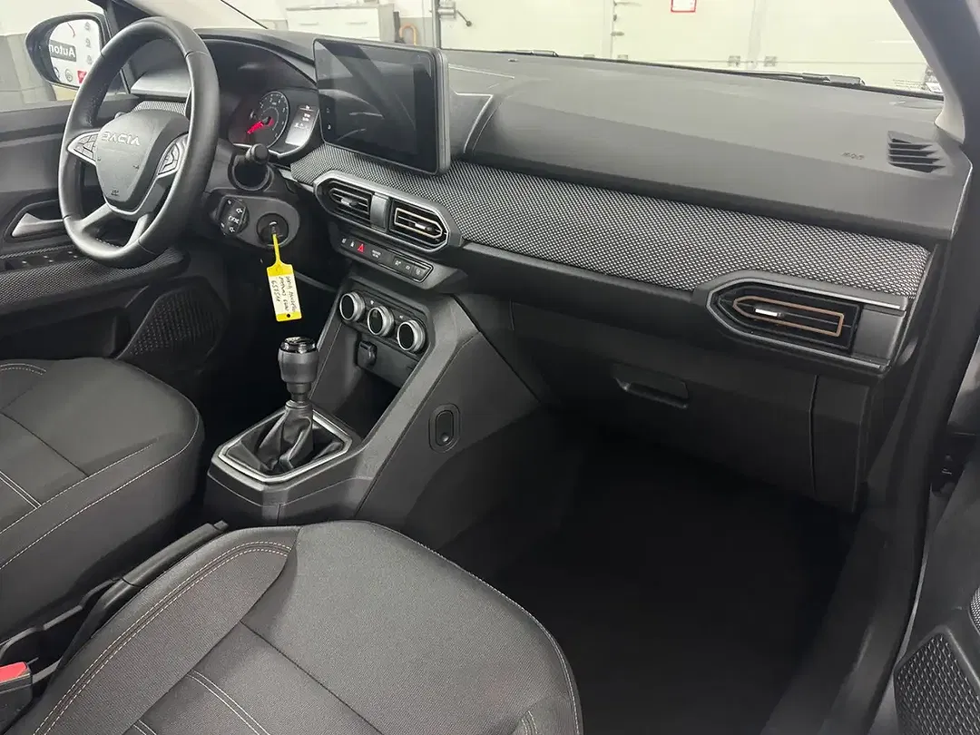 Dacia Sandero - Thumbnail 18