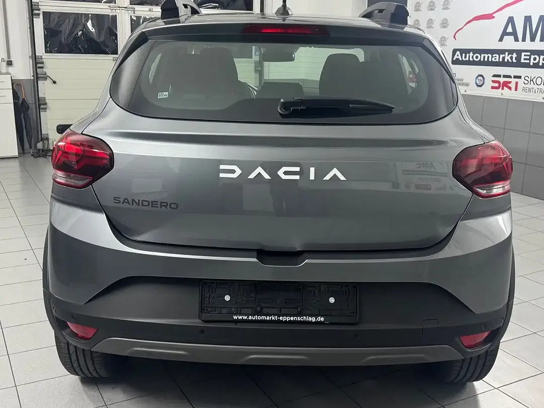 Dacia Sandero - Thumbnail 7