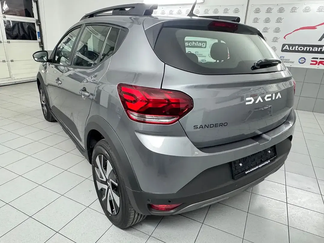 Dacia Sandero - Thumbnail 8