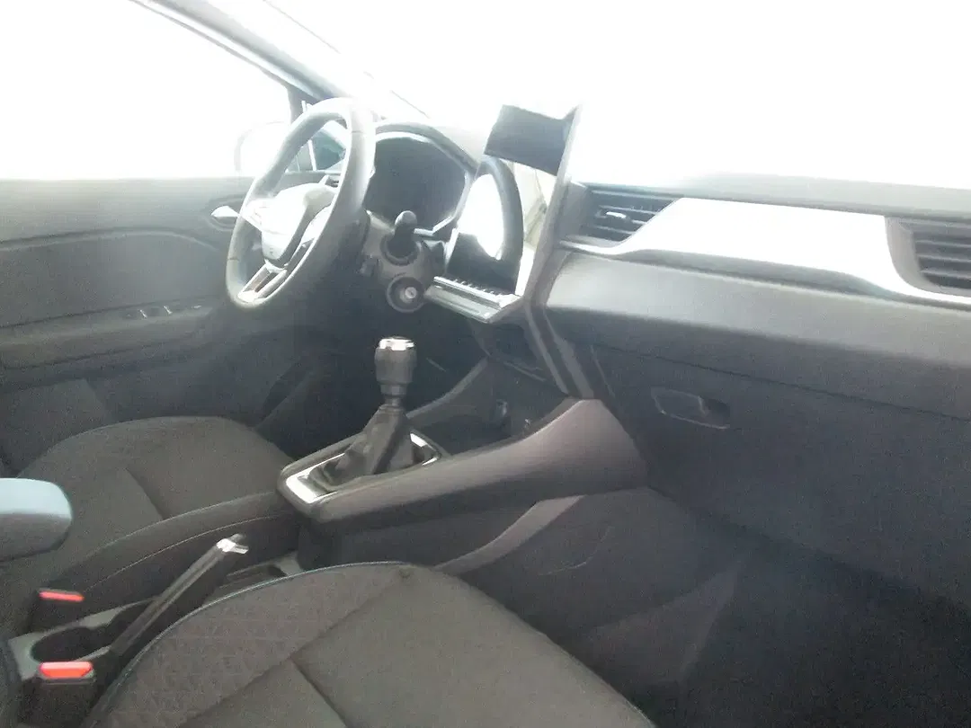 Renault Captur - Thumbnail 11