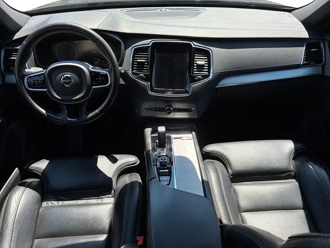 Volvo XC90 - Thumbnail 11
