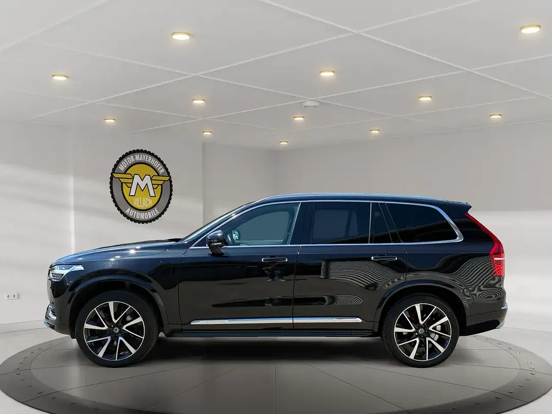 Volvo XC90 - Thumbnail 2