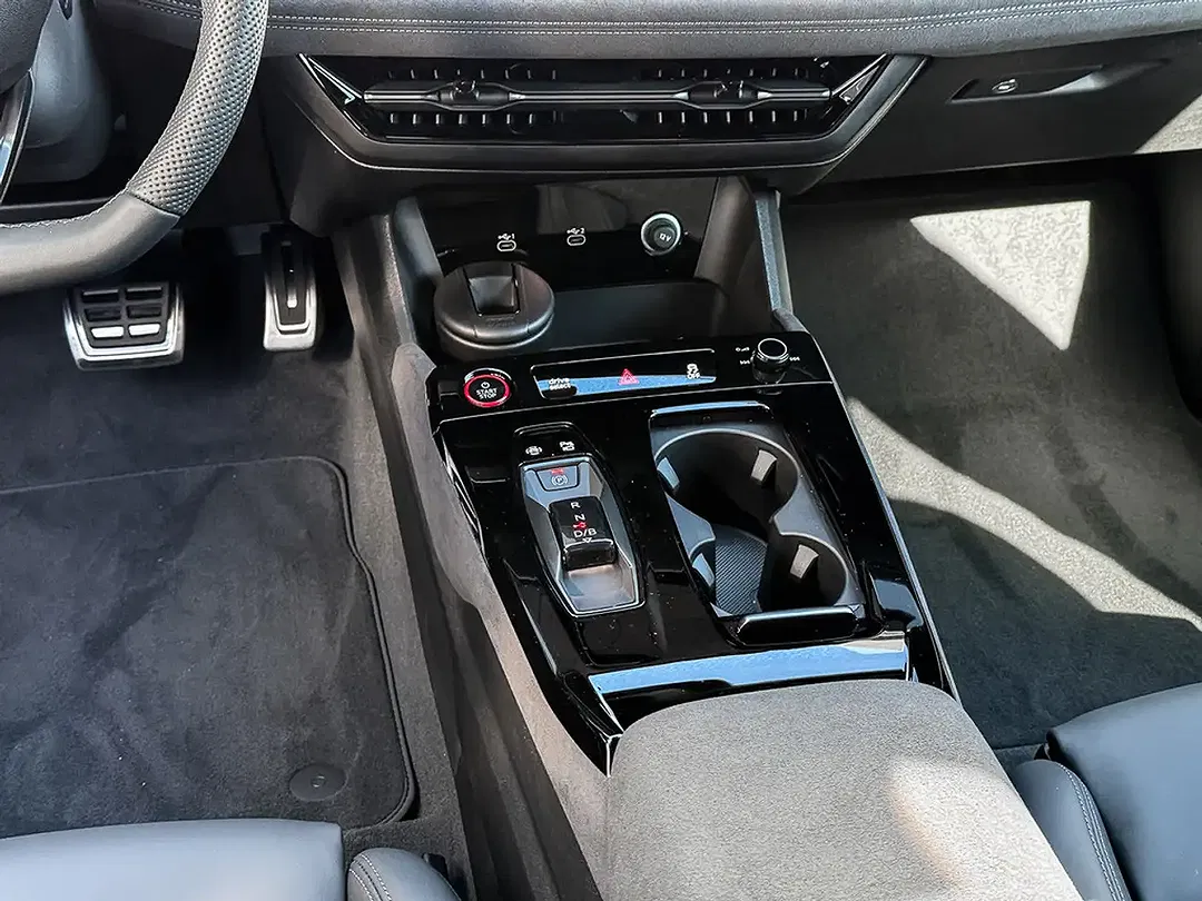 Audi A6 - Thumbnail 13
