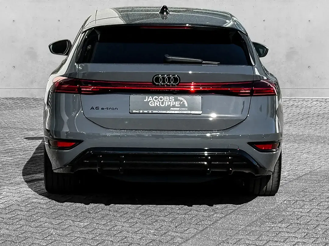 Audi A6 - Thumbnail 4