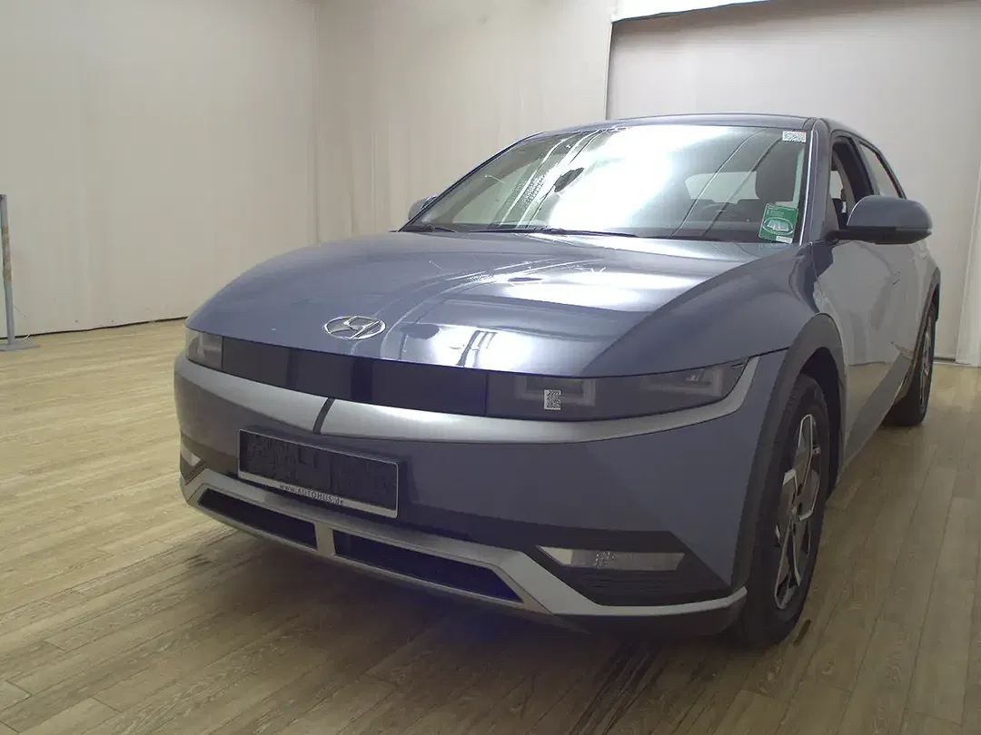 Hyundai IONIQ 5 - Thumbnail 2