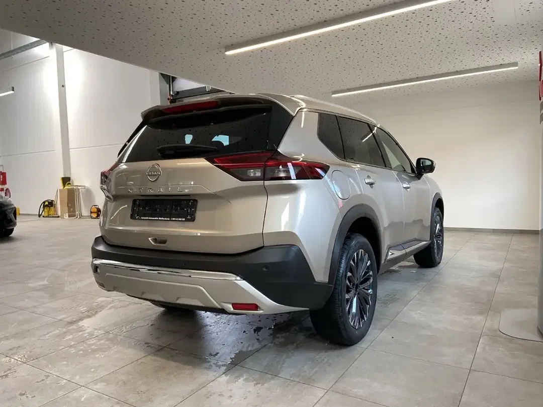 Nissan X-Trail - Thumbnail 4