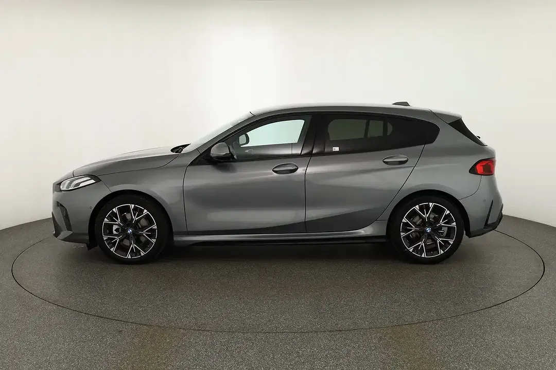 BMW 120 - Thumbnail 1