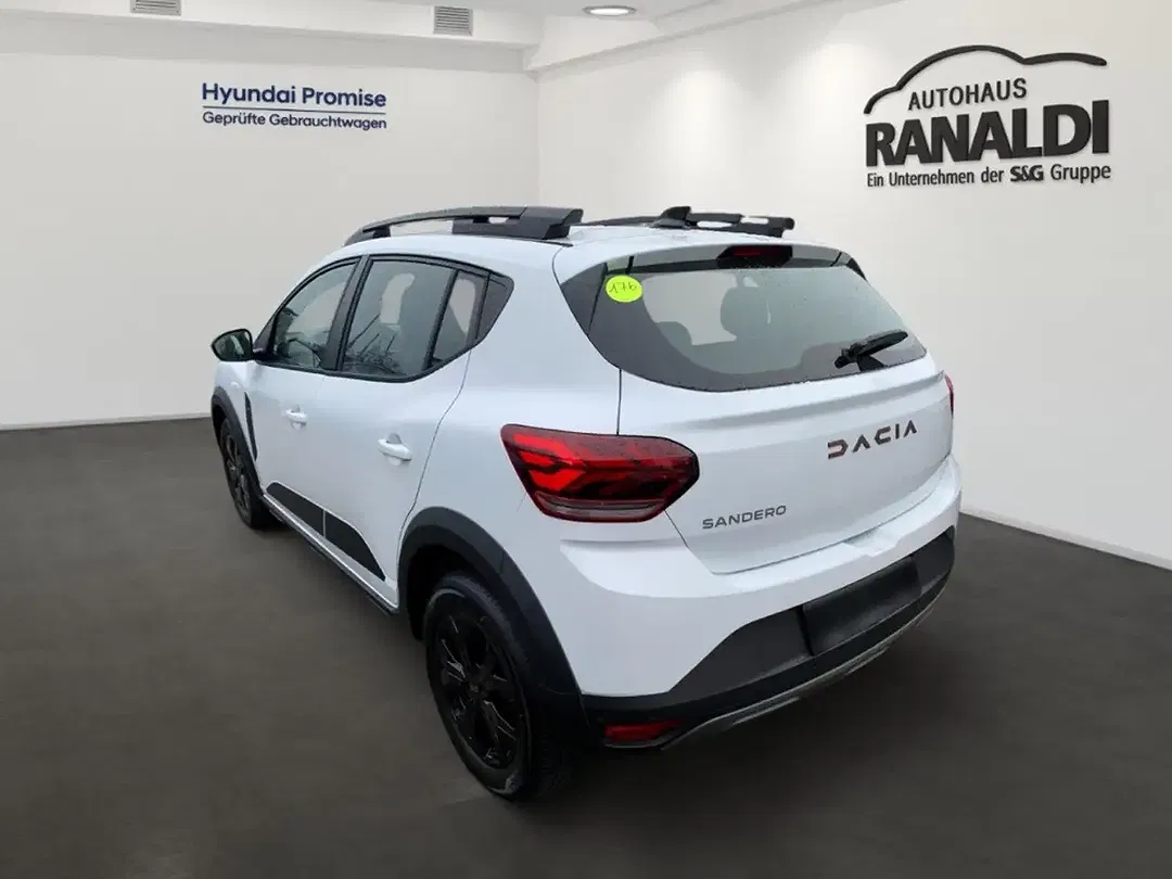 Dacia Sandero - Thumbnail 4
