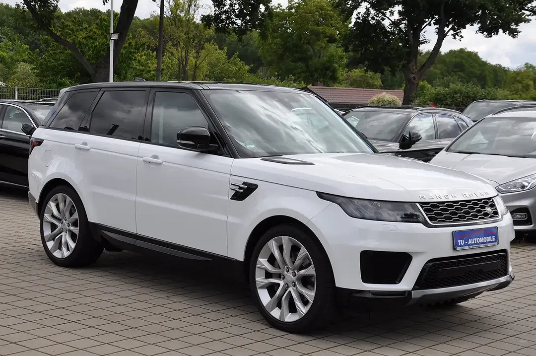 Land Rover Range Rover Sport - Thumbnail 1