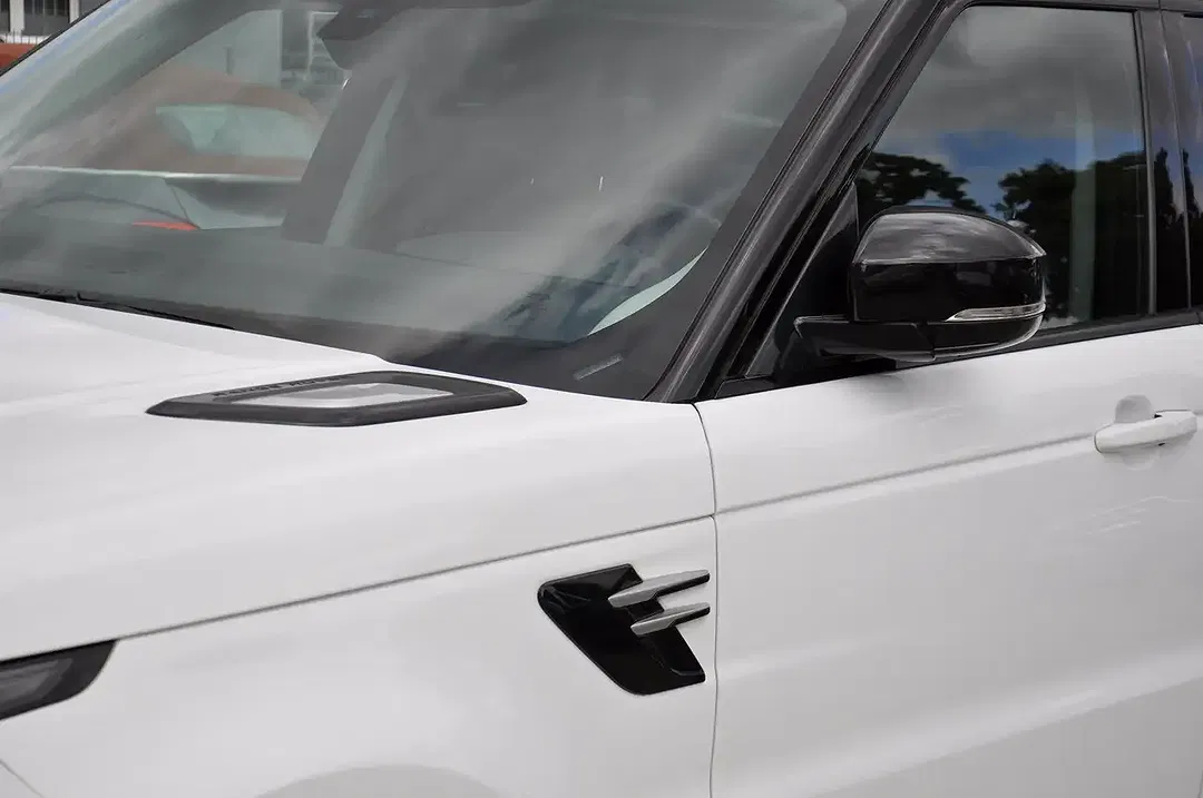 Land Rover Range Rover Sport - Thumbnail 11